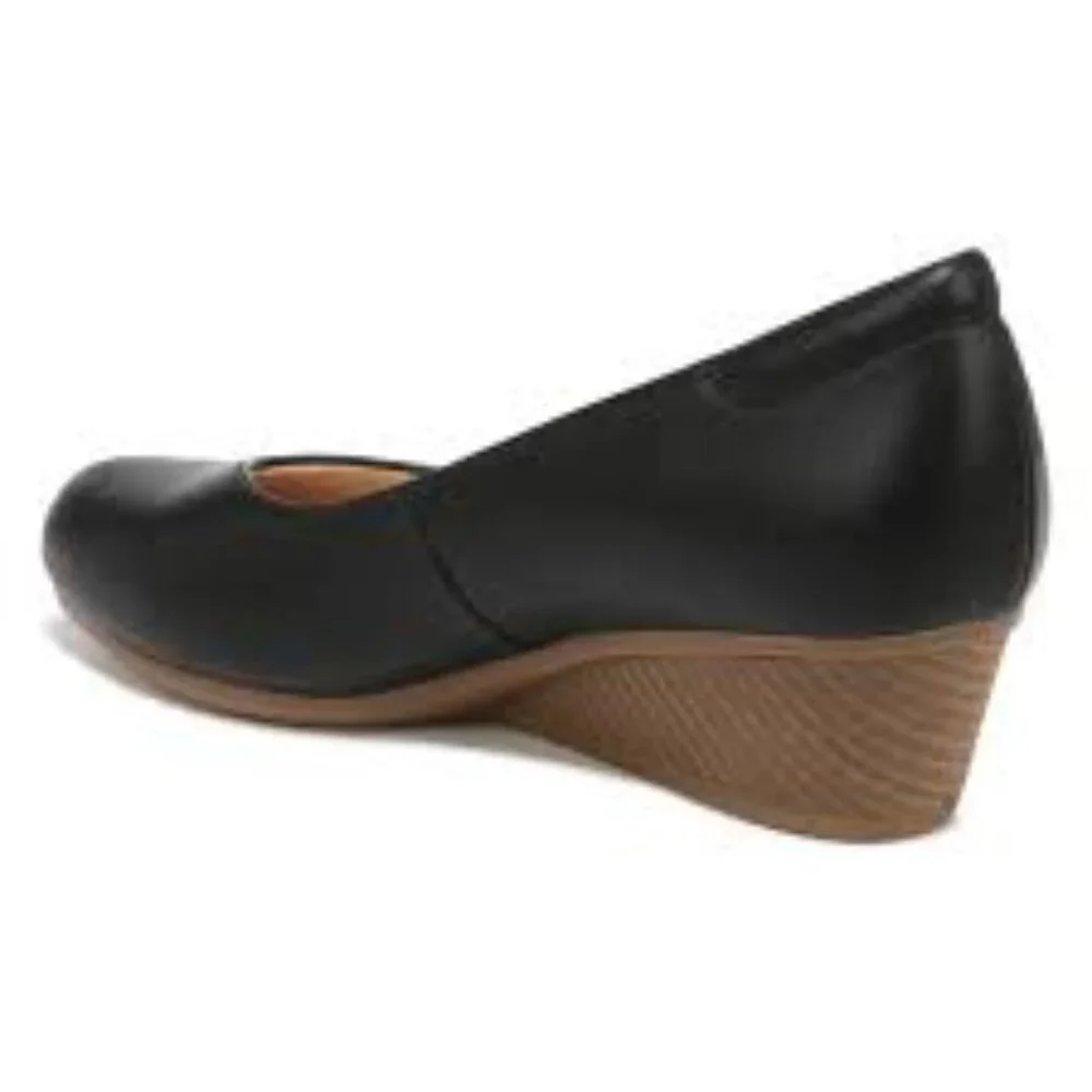 Dr. Scholl's women 10 be ready black wedge slip‎ on
